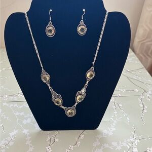 Citrine necklace and earrings